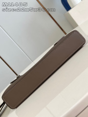 Louis Vuitton 航空信尺寸：30*22*5cm