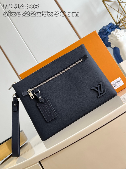 Louis Vuitton 航空信尺寸：30*22*5cm
