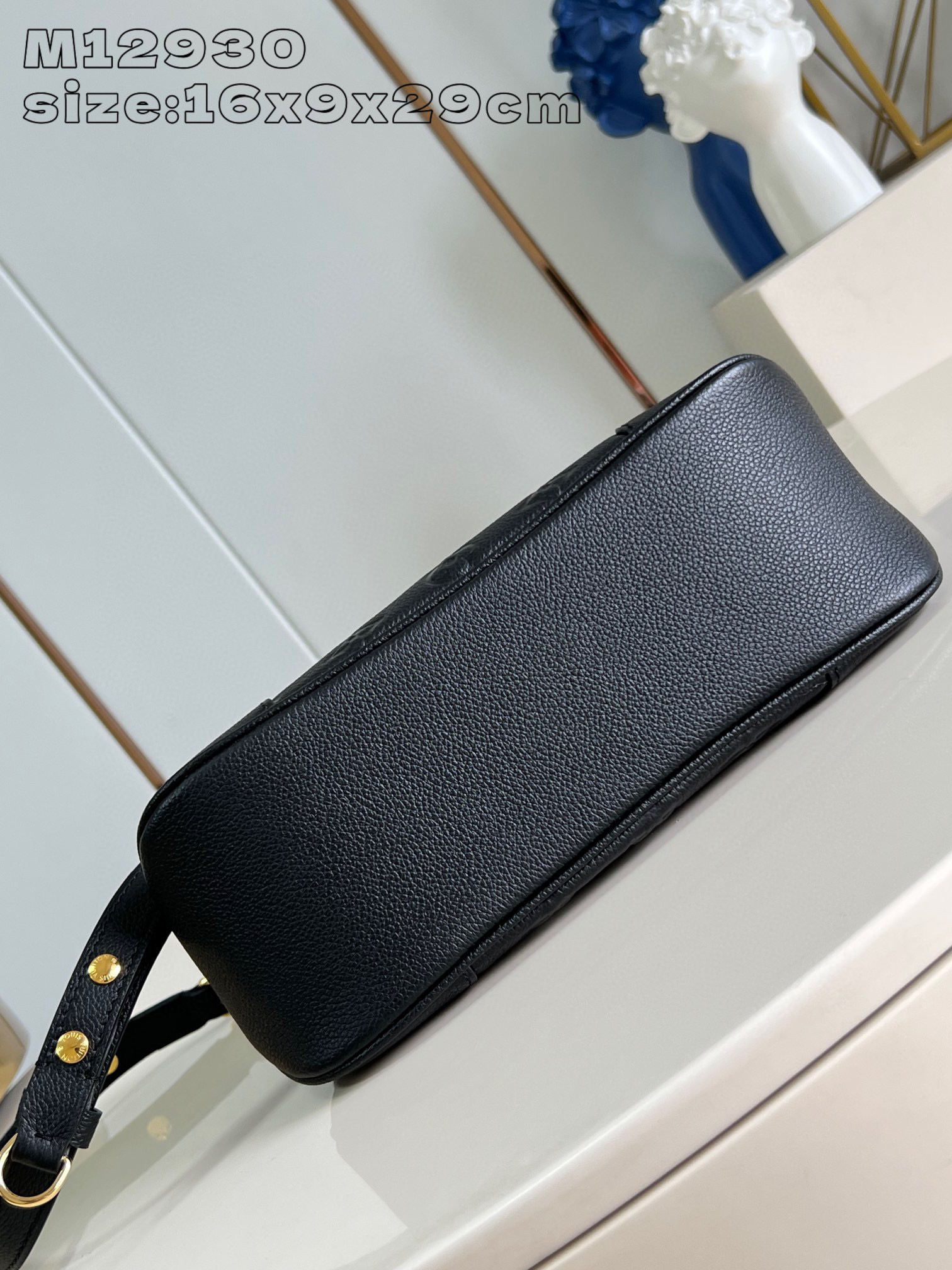 Louis Vuitton Boulog Monogram Saiz Timbul：29*16*9.5sm