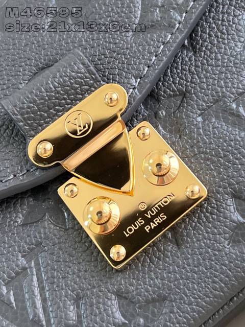 Louis Vuitton Pochette Métis Timur Barat Saiz：21.5*13.5*6sm