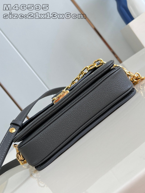 Louis Vuitton Pochette Métis Timur Barat Saiz：21.5*13.5*6sm