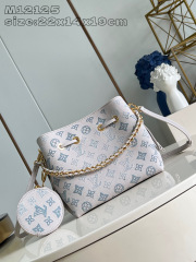Louis Vuitton Bella        Size：22*14*19cm