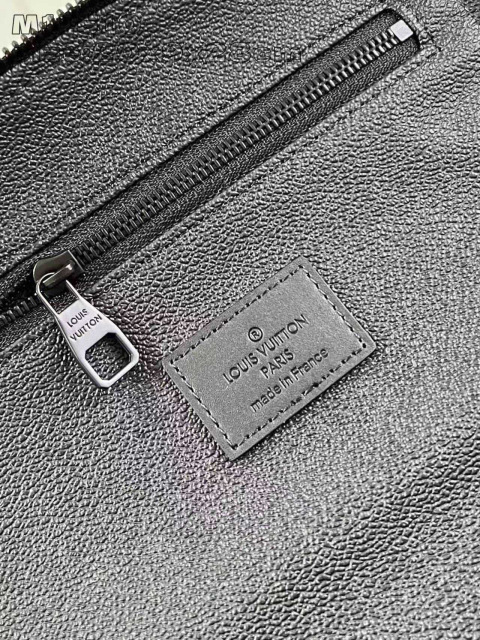 Louis Vuitton Damier Graphite Size：28*20*9.3cm