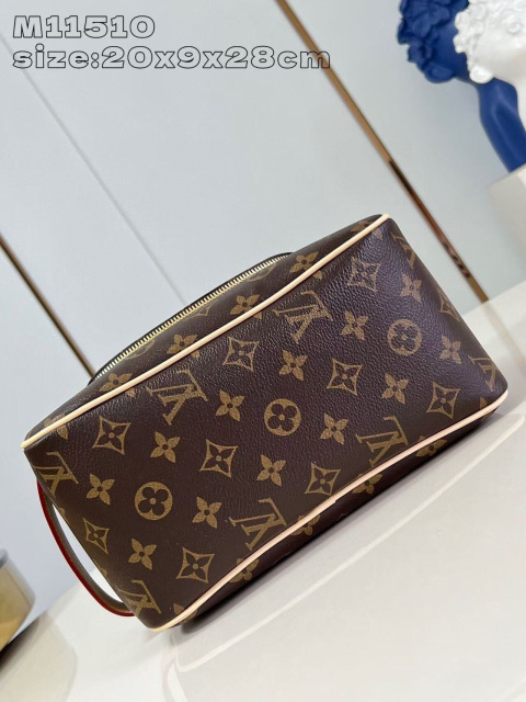 Louis Vuitton Damier Graphite Size：28*20*9.3cm