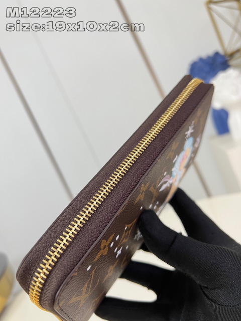 Louis Vuitton Schneeschau Größe: 19,5 * 10,5 * 2,5 cm