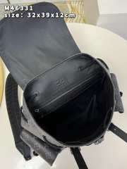 Louis Vuitton  Christopher Size：39*32*12cm