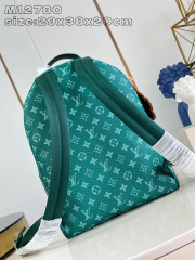 Louis Vuitton Discovery Größe: 38 x 29 x 20 cm