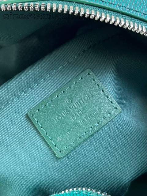 Louis Vuitton  Locker Dopp Kit Size：23*13*12cm