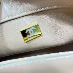 Chanel Twist knitting handle Size：19*14*8.5cm