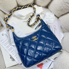 Chanel 24a hobo Dimensioni: 22,5*19,5*8,5 cm