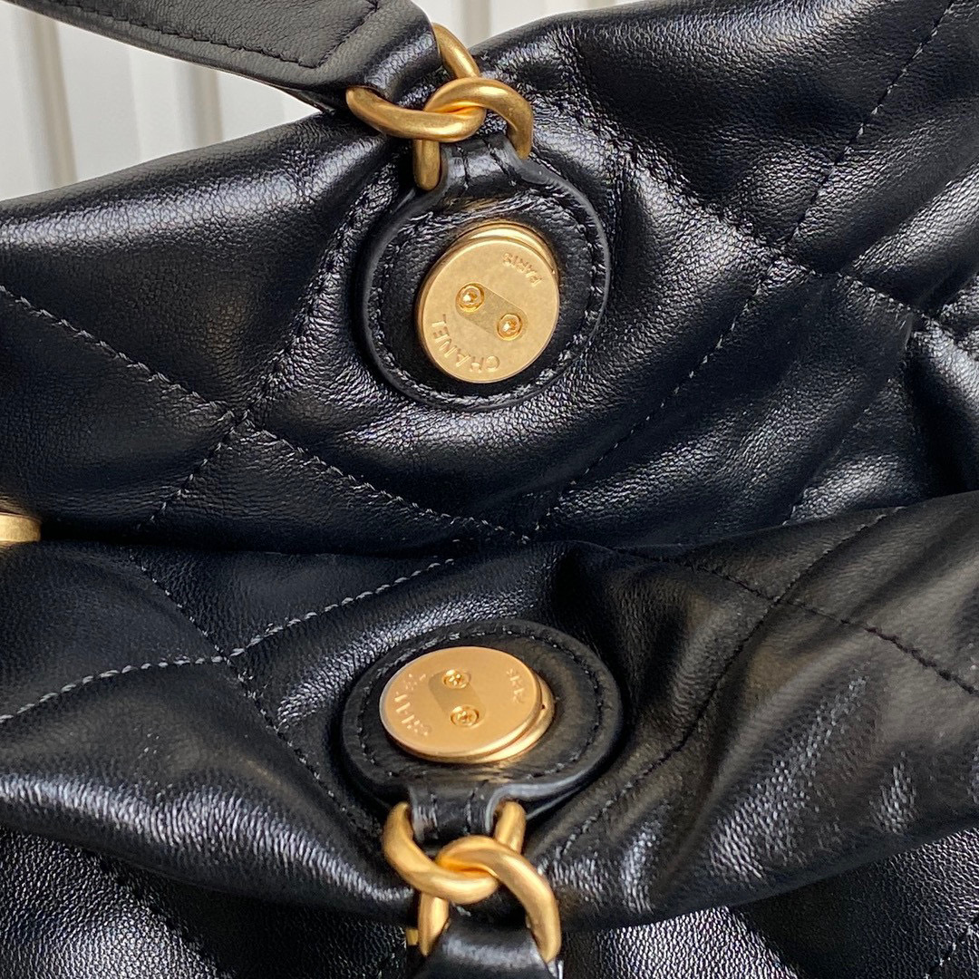 Chanel 25c toth Dimensioni: 36*34*12cm