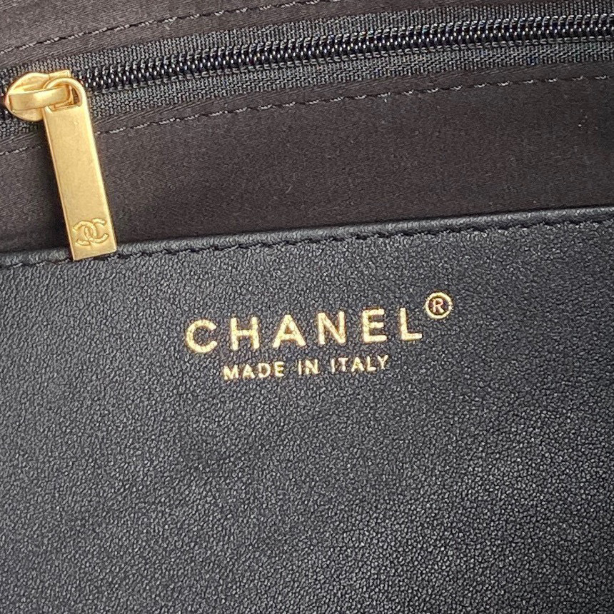 Chanel 25c toth Dimensioni: 36*34*12cm