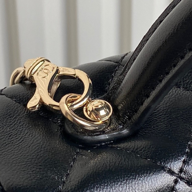 Zaino Chanel Handheld Dimensioni: 18*14*3cm