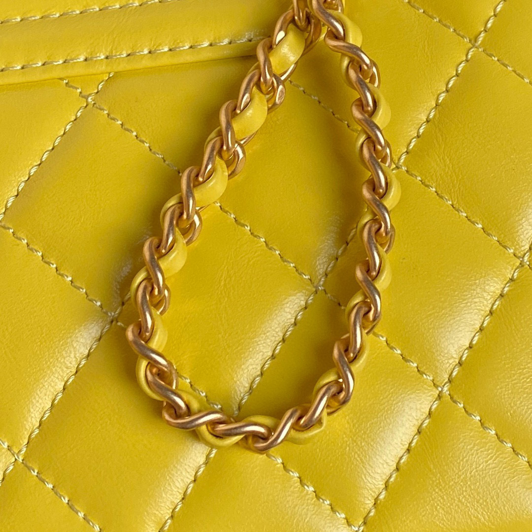 Chanel Kelly Griffgröße: 19 x 13 x 7 cm