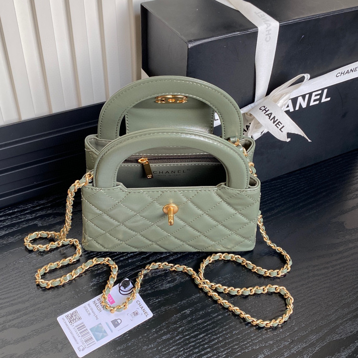 Dimensioni della maniglia Chanel Kelly: 19*13*7cm