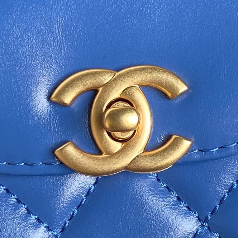 Chanel Kelly Griffgröße: 19 x 13 x 7 cm
