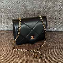 Dimensioni busta Chanel: 24*20*8cm
