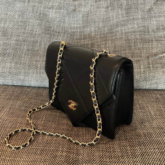 Dimensioni busta Chanel: 24*20*8cm