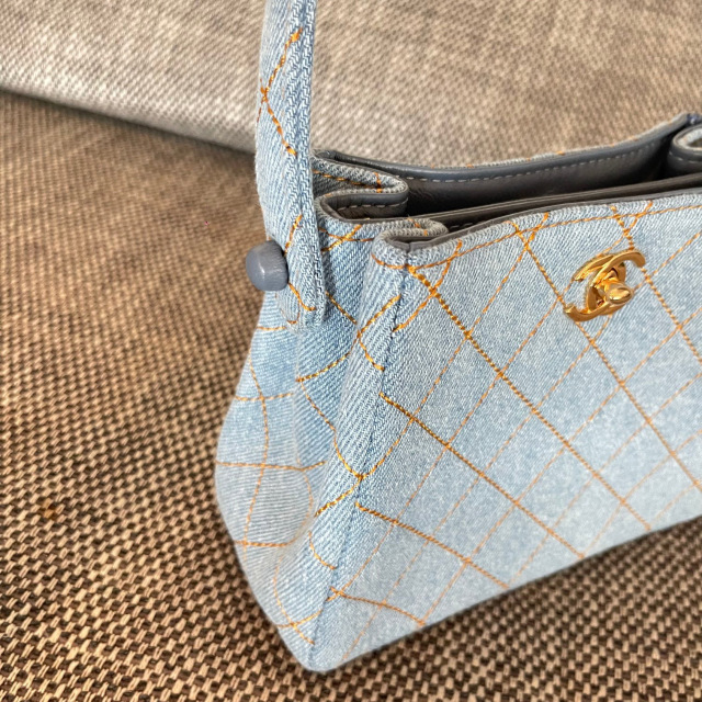 Chanel Portable Gemini Größe: 18 * 13 * 7 cm