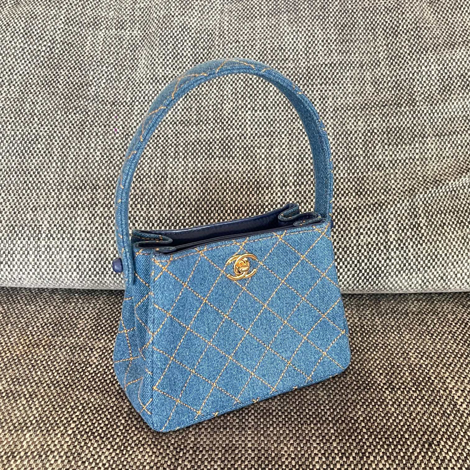 Chanel Portable Gemini Größe: 18 * 13 * 7 cm