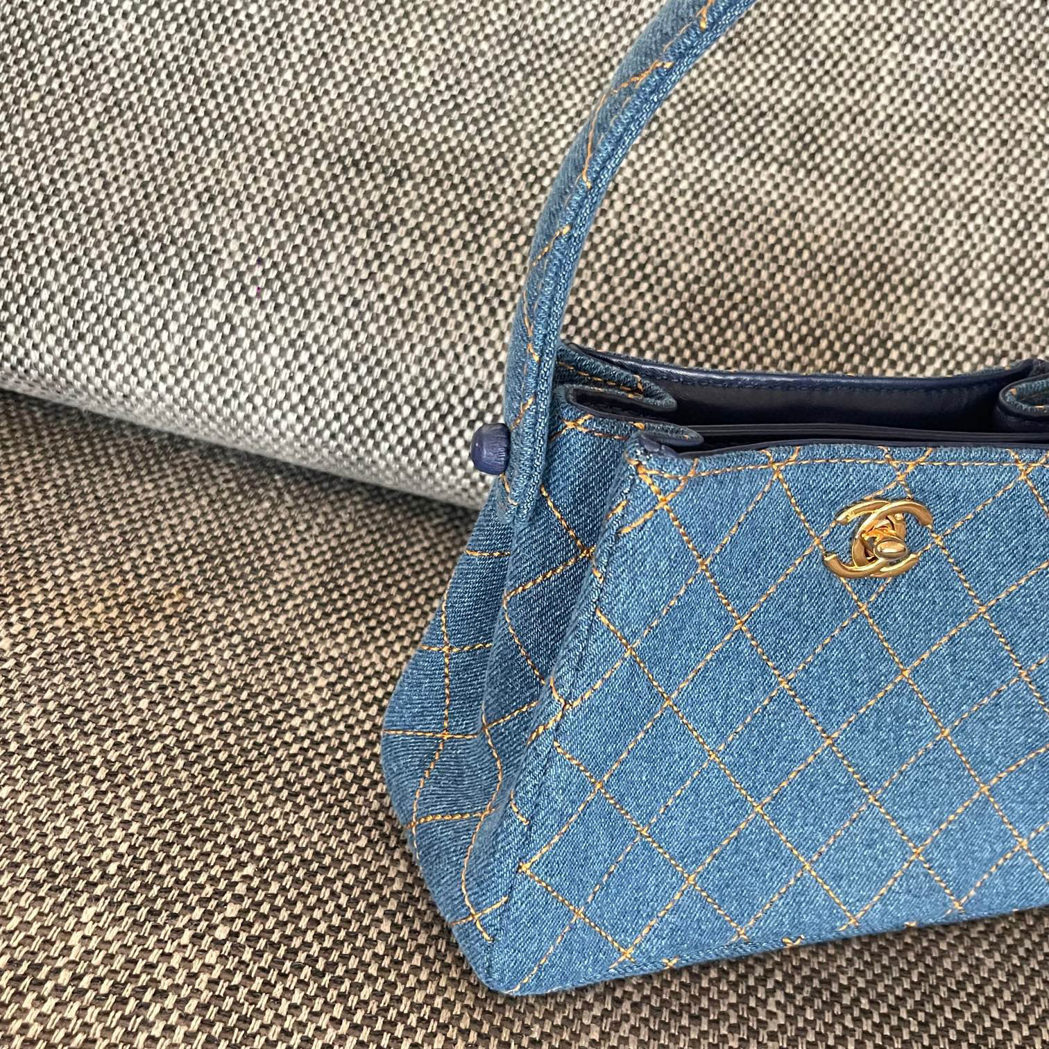 Chanel Portable Gemini Größe: 18 * 13 * 7 cm