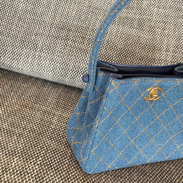 Chanel Portable Gemini Größe: 18 * 13 * 7 cm