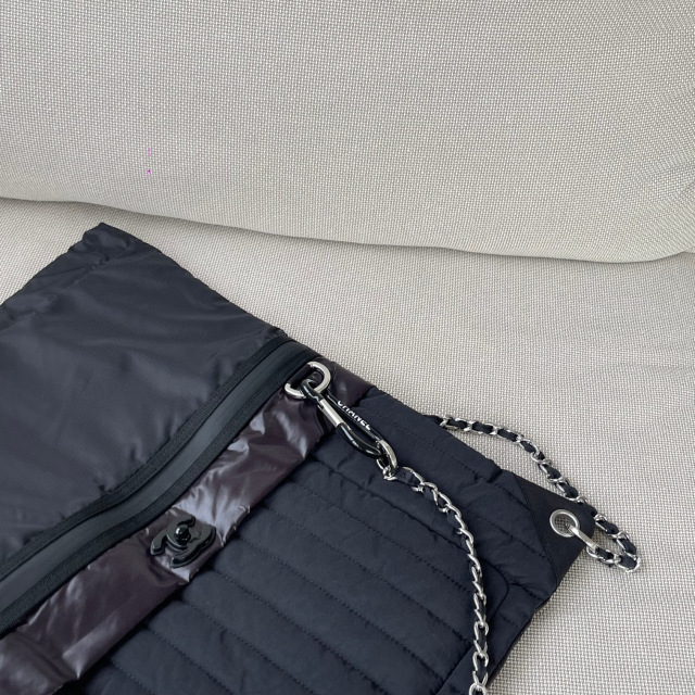 Chanel Nylon Schultern Größe: 44 * 35 * 3 cm