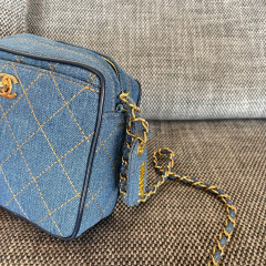 Saiz kamera Chanel Jeans：17.5*15.5*6.5cm