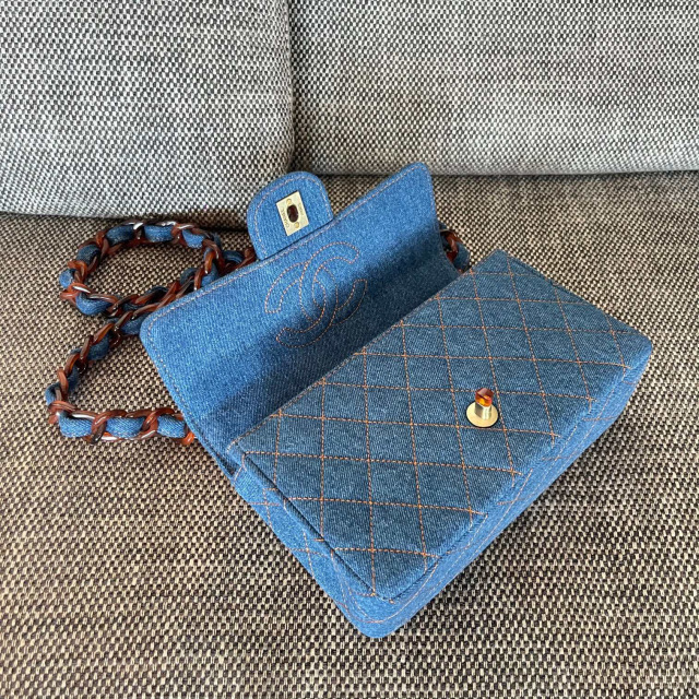 Chanel CF Catena in tartaruga cowboy Dimensioni: 23*14*5cm