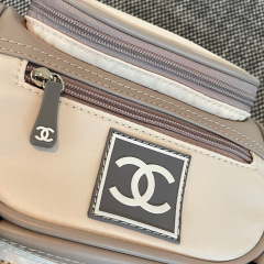 Zaino della serie Chanel Sports Dimensioni: 25*23*14cm