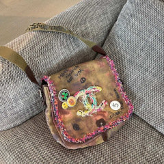 Pacchetto anti-guerra Chanel Dimensioni: 42*30*13cm
