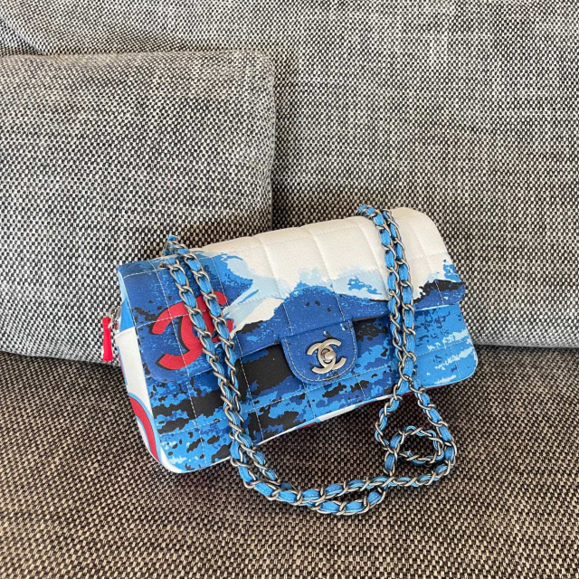 Chanel cf海浪宝尺寸：25.5*15.5*6.5cm