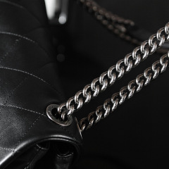 Chanel  Oblique-crossing handbag Size：35*26*7.5cm