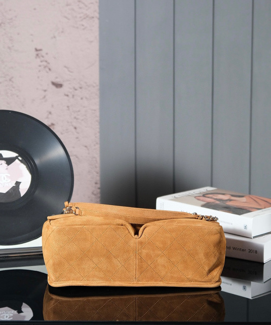 Chanel Medieval limite Dimensioni: 34*25*10cm