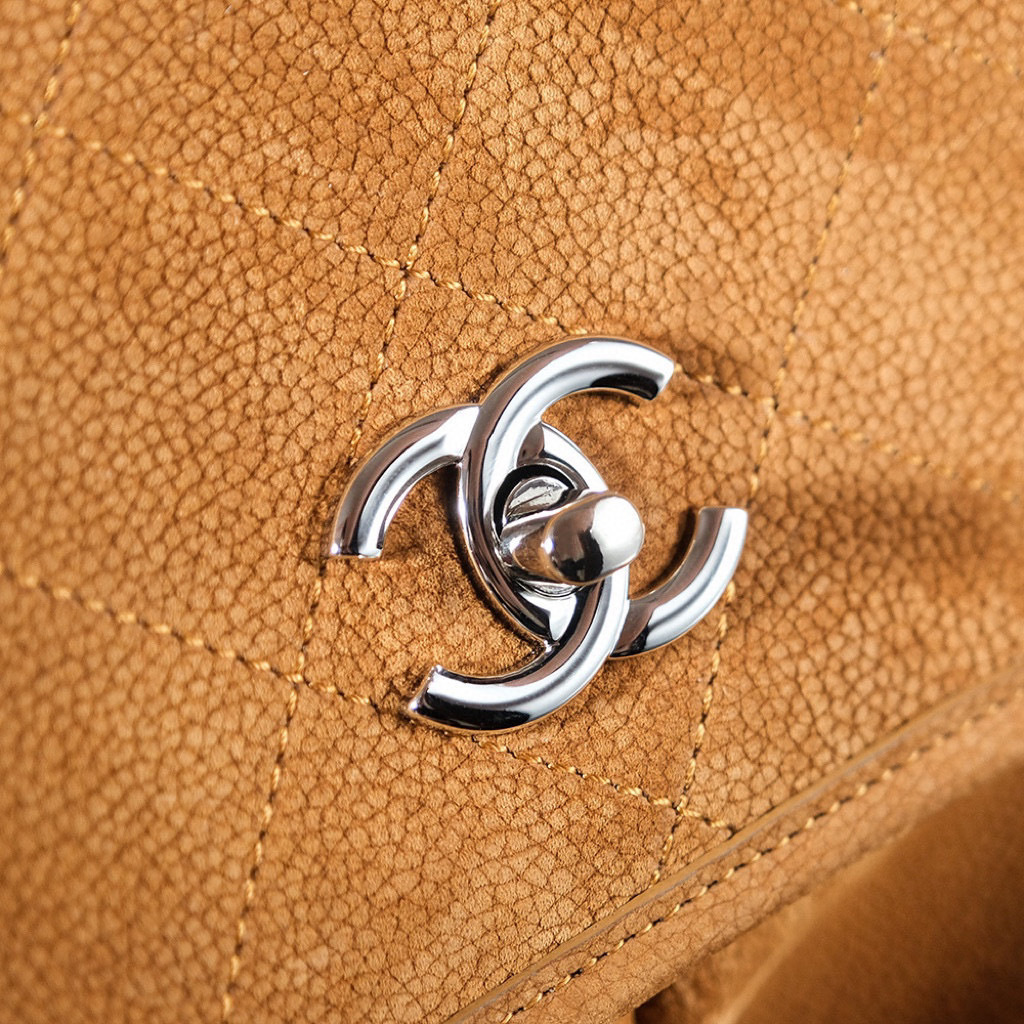 Chanel Medieval limite Dimensioni: 34*25*10cm