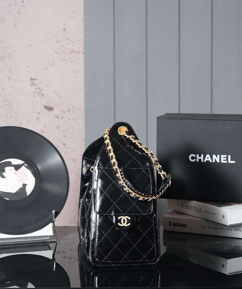 Chanel Bucket Kordelzug Größe: 30 x 26 x 14 cm