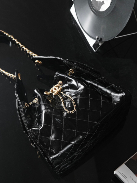 Chanel Bucket Kordelzug Größe: 30 x 26 x 14 cm