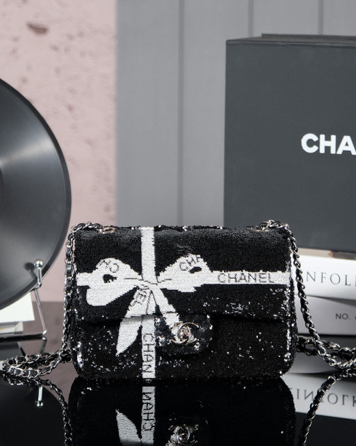 Chanel cf Schleife Größe: 20 * 10 * 7 cm