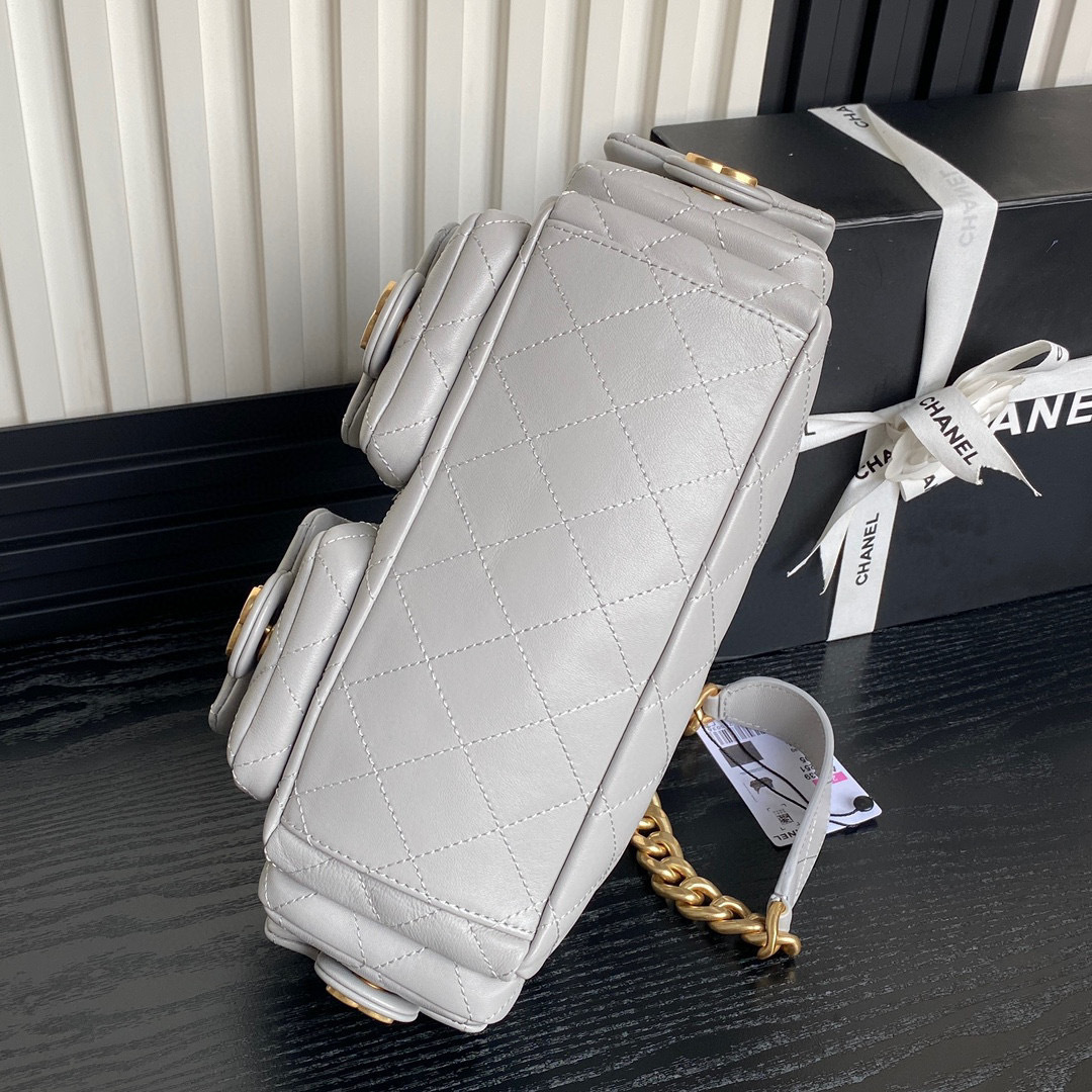 Chanel Hoho Hippie-Tasche Größe: 31 x 22 x 15 cm