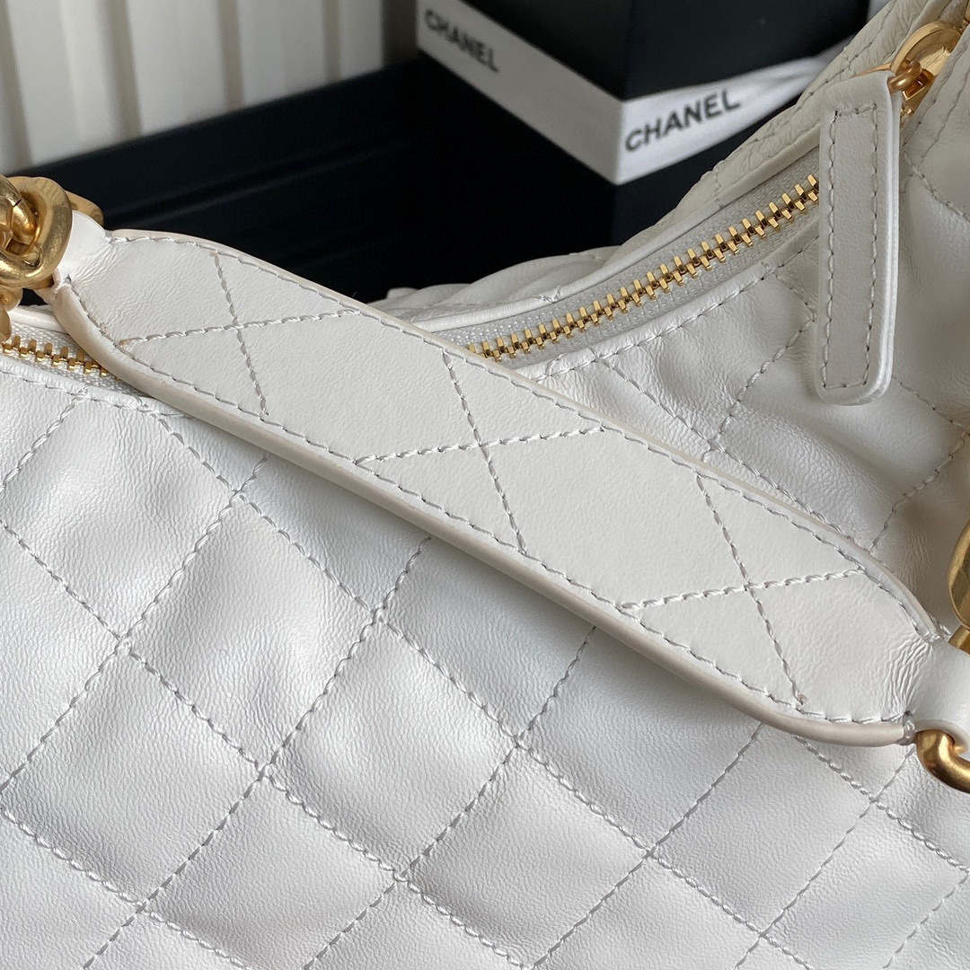 Borsa hippie Chanel Hoho Dimensioni: 31*22*15cm