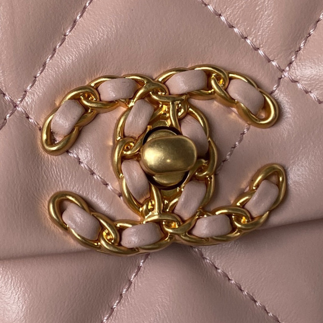 Chanel Rindsleder breite Schulter Größe: 20,5 * 13,5 * 5 cm