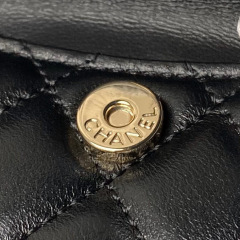 Chanel Kleine Schultern Größe: 18 * 13 * 9 cm