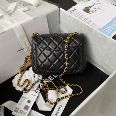 Chanel cf Metal cf mini flap  Size：18*13*7cm
