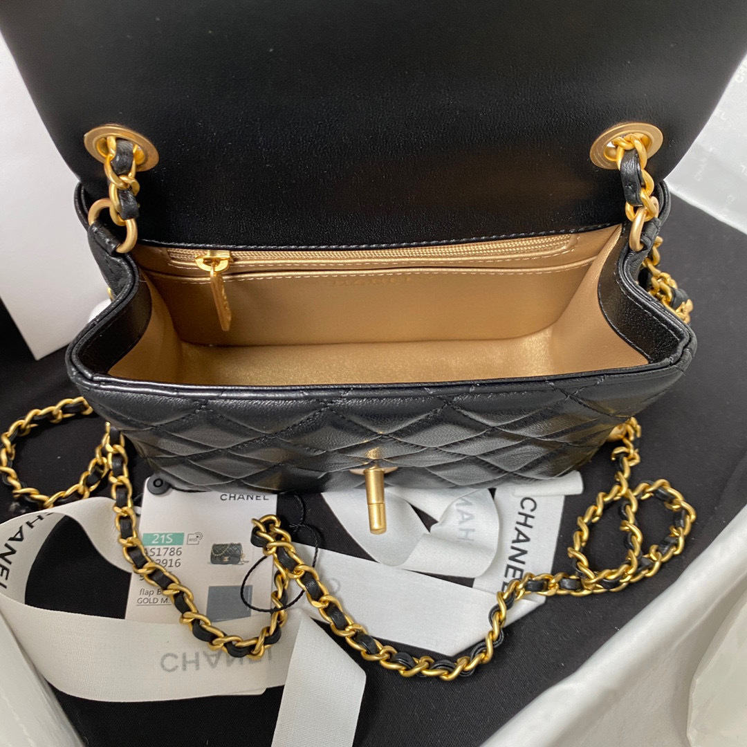 Chanel cf Metal cf mini flap  Size：18*13*7cm