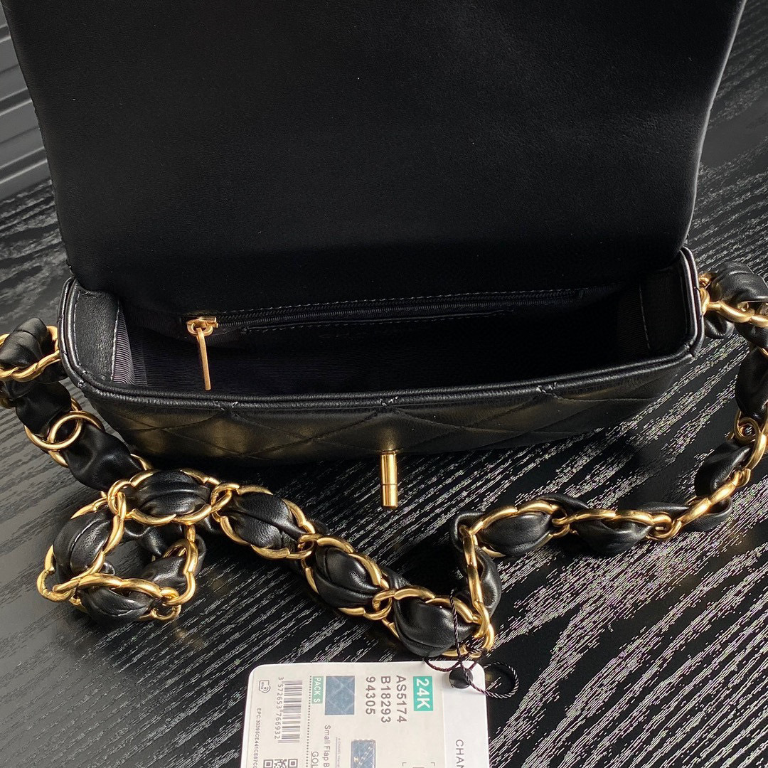 Catena spessa Chanel Double C Dimensioni: 21*13*7cm