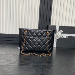 Chanel  shopping bag Size：28*19*9cm