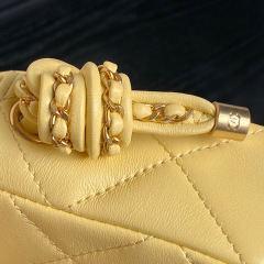Chanel  Cf braided knot han Size：18*10.5*7cm