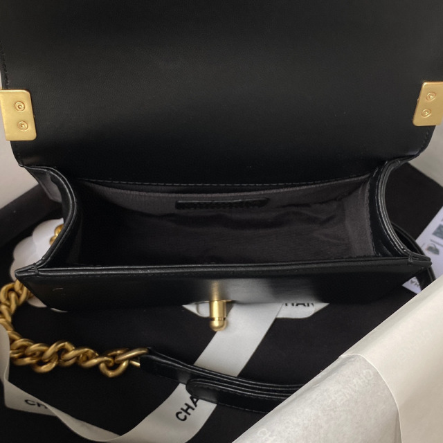 Chanel Leboy Größe: 25 * 15 * 9 cm