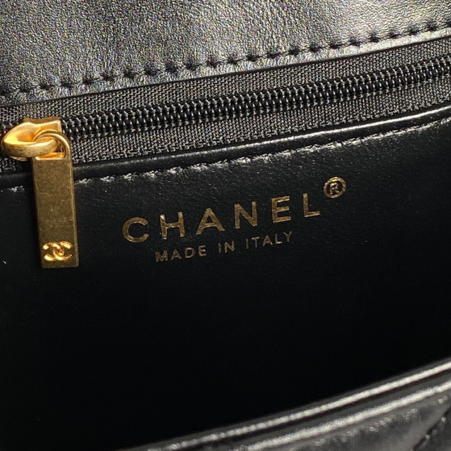 Chanel 24k豆腐包 尺寸：24.5*15.5*7cm