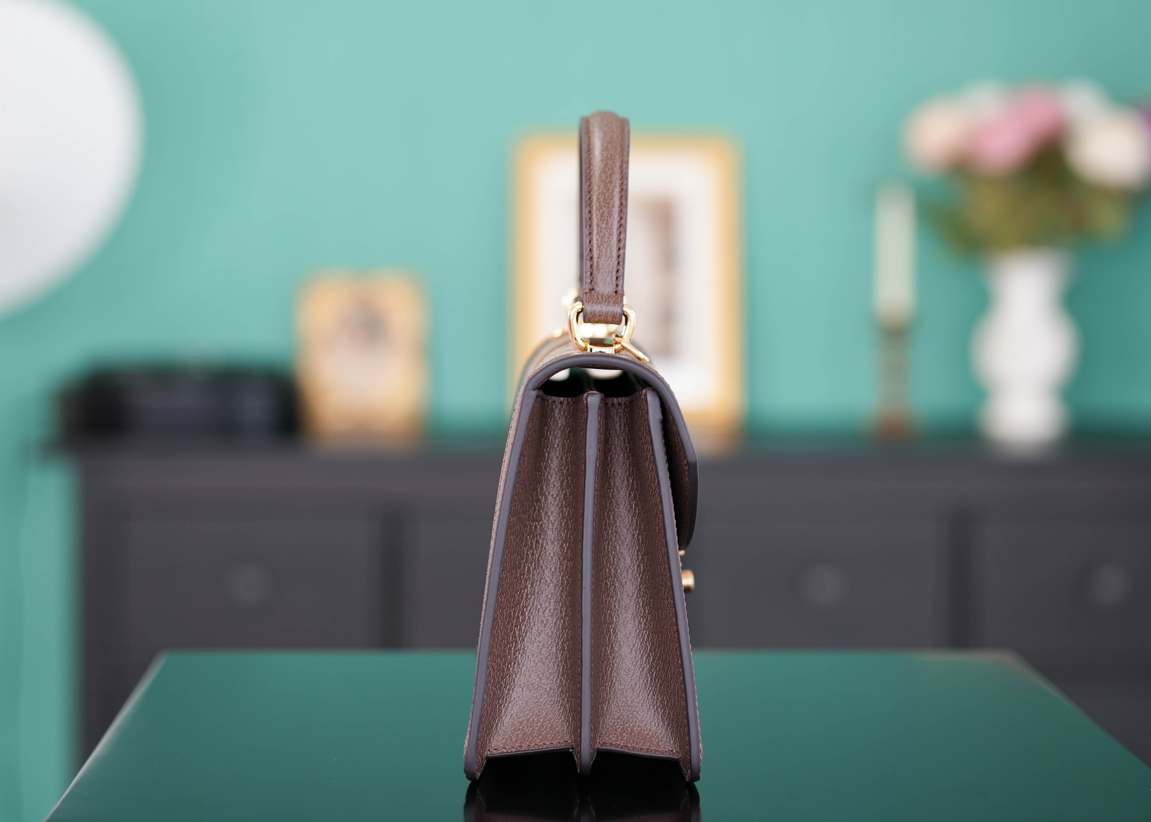 Gucci GG Ophidia Straddle Hand Größe: 25 * 17,5 * 7 cm